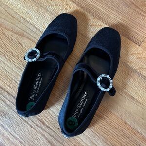 Juicy Couture Black Velvet Mary Jane’s/ ballet flat